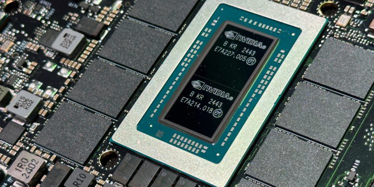 SAD povlači stroga pravila o izvozu AI čipova, otvara se prostor za rast industrije