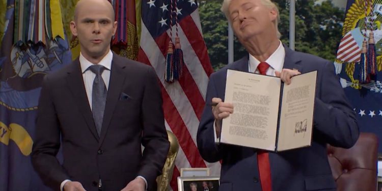 ‘SNL’ Hladni otvoreni ruganja Trumpova upotreba izvršnih naloga: ‘Smanjite broj međurasni parovi u TV reklamama’