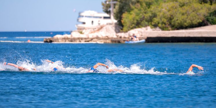 STARI GRAD Europsko prvenstvo u daljinskom plivanju