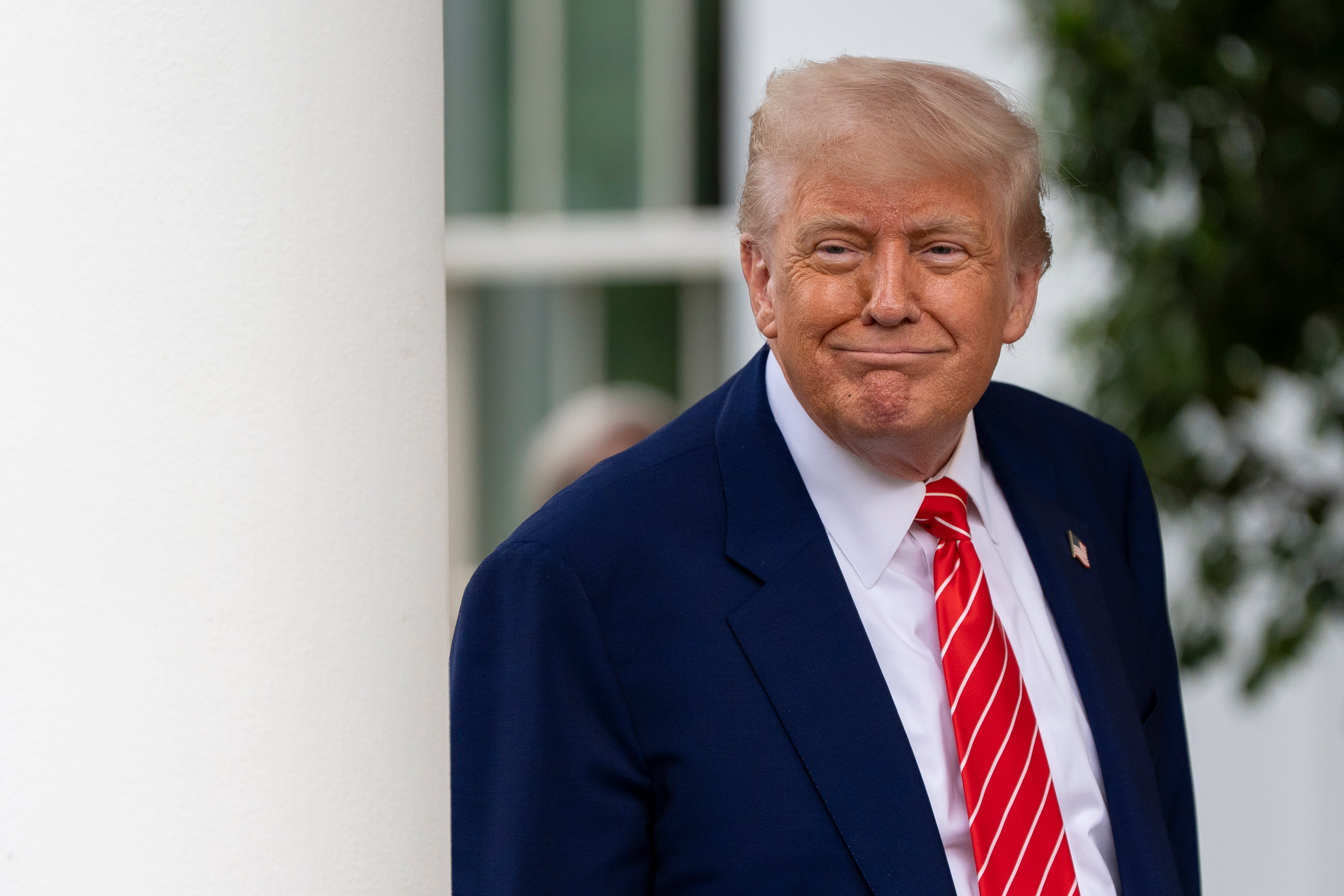 Trumpova imovina kriptovaluta, $ Trump Memecoin, povećava 75 posto prihoda za svoju obitelj, što je Kelly zabio kao