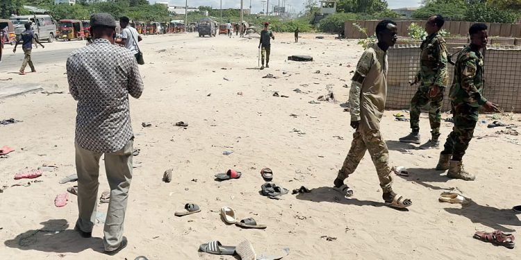 Samoubilačko bombardiranje ubija 10 u afričkoj državi – RT Afrika