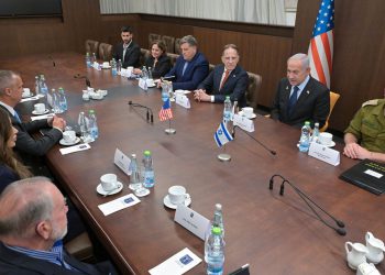 Sekretar za domovinsku sigurnost Noem upoznao je Netanyahu u Jeruzalemu usred sukoba u Gazi