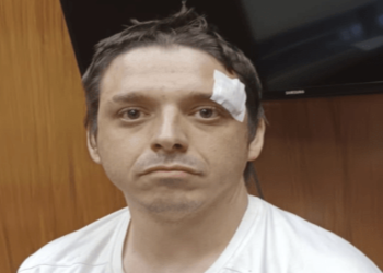 Sin optužen da je pregazio svog 64-godišnjeg oca kao svađa oko meksičke hrane prebacuje u ubijanje