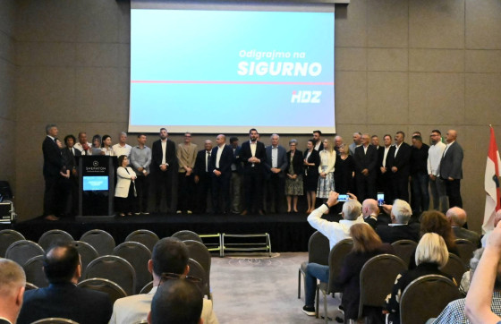 Široka koalicija: HDZ predstavio kandidate za Županijsku skupštinu i najavio brojne projekte, uz zahvalu Nikoli Dobroslaviću (FOTO)