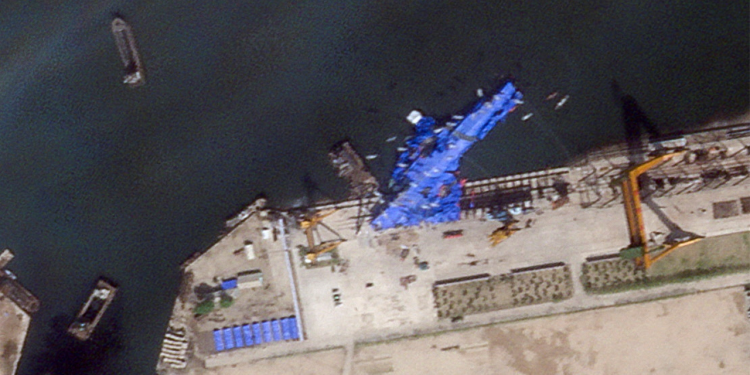 Sjeverna Koreja Zatvori službenike brodogradilišta zbog neuspjelog lansiranja zbog čega je mornarički razarač oštećen: državni mediji