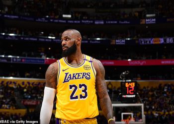 Skip Bayless sugerira da LeBron James lažira mcl Spring i koristi ga kao “izgovor” za doigravanje Lakersa “