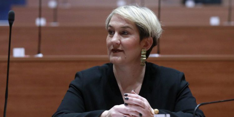 Slobodna Dalmacija – Gradonačelnica Supetra komentirala rezultate izbora na društvenoj mreži: ‘Ipak ostane osjećaj tuge’