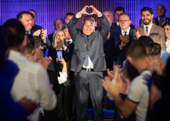 Slobodna Dalmacija – Kakav blam za HDZ! Pogledajte koje su ‘najviše’ mjesto dali ženi na listi, i to onoj koja je s njima uvijek u prvom redu