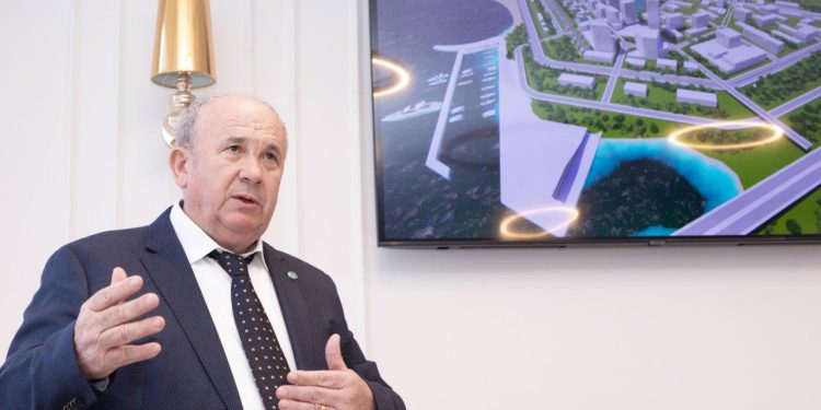 Slobodna Dalmacija – Kerum se biračima obratio sa simboličnog mjesta: ‘Napravio sam preko milijun kvadrata, ovo je moje najdraže djelo…’