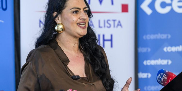 Slobodna Dalmacija – Lesandrić: ‘Očekujem prljava dva tjedna, ali sve ću izdržati! Ne želim da moje dijete mora poput mene u inozemstvo’