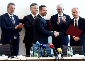 Slobodna Dalmacija – Povijesni dan za splitski sport! Gradit će se veliki centar, sve plaća Vlada, na potpisivanje stigao i Plenković…