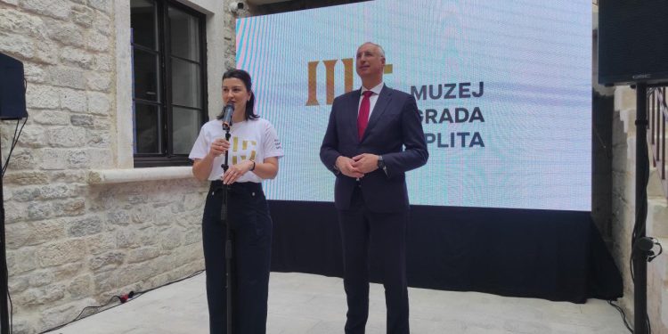 Slobodna Dalmacija – Predstavljen novi vizualni identitet Muzeja grada Splita: ‘Ovo je dobar primjer koji će se slijediti u budućnosti’