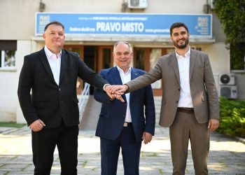 Slobodna Dalmacija – Župan Boban: Pomažemo mladim obiteljima, poduzetnicima, sufinaciramo solare, gradimo kuće… To ćemo radit i dalje!
