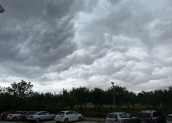 Snažno nevrijeme pogodilo Zagoru. U Radošiću je padala krupa