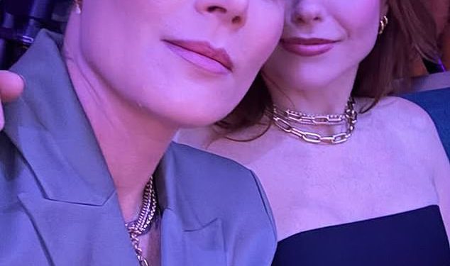 Sophia Bush podržana njenom lezbijskom ljubavlju nakon godišnjice tragične smrti svog bivšeg dečka na Everestu