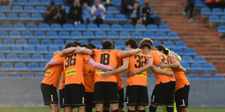 Sportske novosti – Dekandencija hrvatskog klupskog nogometa: Mnogi muku muče, ali HNS baš i ne iskazuje brigu