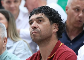 Sportske novosti – Drama na Poljudu, Malešovi protukandidati najavili bojkot: ‘Metode pojedinaca nisu dostojne Hajduka’