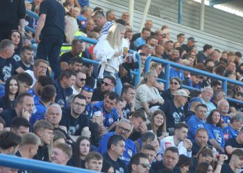 Sportske novosti – FOTO: Žestoko navijanje u Koprivnici, domaći posebno ‘počastili’ čovjeka koji im je već neko vrijeme trn u oku