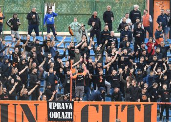 Sportske novosti – Funcuti poslali žestoku poruku, nisu štedjeli nikoga: ‘Riba smrdi od glave, ali smrde i svi ostali dijelovi’