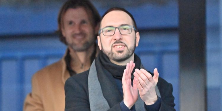 Sportske novosti – Gradonačelnik Tomašević dobio ‘nemoguć izbor’ pa prekrižio