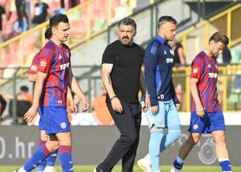 Sportske novosti – Hajduku se narugala sudbina, a Carević bi sa sobom na Poljud trebao povesti jednog igrača…