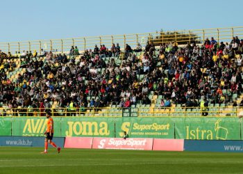 Sportske novosti – Istra se želi odužiti navijačima na podršci pa osigurava besplatan prijevoz za Osijek