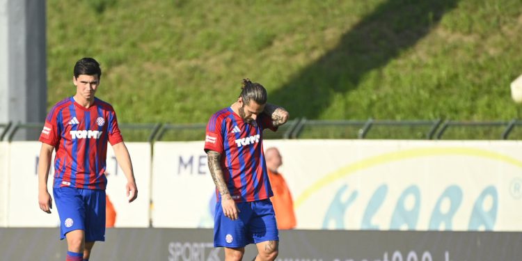 Sportske novosti – Jednim komentarom objasnio novi kiks Hajduka: ‘Ova bolest je neizlječiva…’