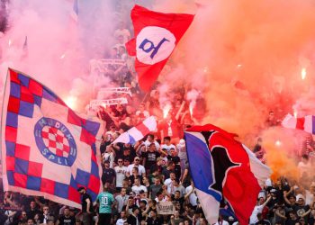 Sportske novosti – Jesu li kladionice pogriješile? Evo kome bi trebao pripasti derbi na Poljudu i tko će biti prvi u nedjelju navečer