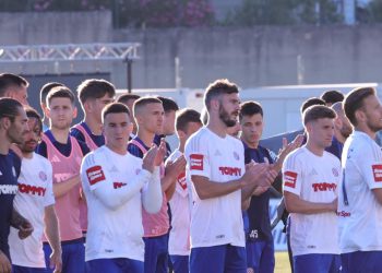 Sportske novosti – Kapetan se fotografijom oprostio od Poljuda i nogometa? Rakitić kritizirao vođenje kluba!