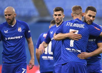 Sportske novosti – Kovačević brutalno kažnjen, Dinamo uzvratio s kamatom, samo jedan dobar potez nemoćne mlade zvijezde Farmaceuta