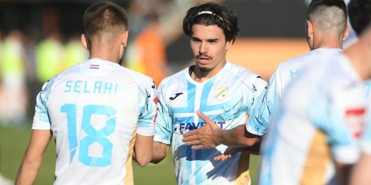 Sportske novosti – Kreće riječka invazija na Poljud, predsjednik Mišković za igrače organizirao čarter let za Split