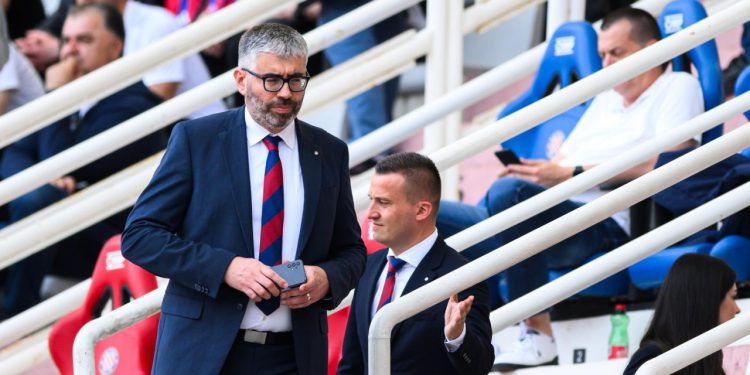 Sportske novosti – Krenula čistka u Hajduku? ‘Njima je već rečeno da odlaze, a teško je reći što će biti s predsjednikom…’