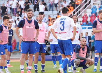 Sportske novosti – Legenda Hajduka iskreno: ‘Kriv nam je Mamić, Dinamo, suci, savez… A nikako da pometemo ispred svojih vrata’