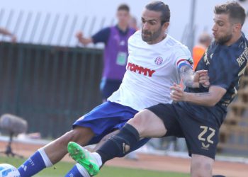 Sportske novosti – Livaja je toliko dobar da ne zaslužuje igrati s ovim igračima Hajduka! Da je igrao negdje drugdje, bio bi još bolji