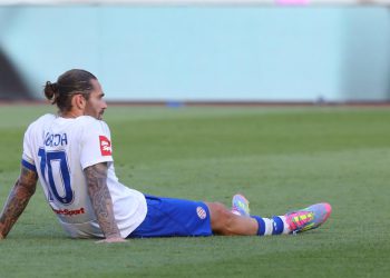 Sportske novosti – Livaja nije bio dovoljan, rupe u obrani Hajduka su prevelike, a Dinamu je pomogao i ‘harakiri’