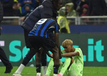 Sportske novosti – Nesportski potez Interove zvijezde: Narugao se 17-godišnjem Yamalu, pa brže-bolje obrisao objavu