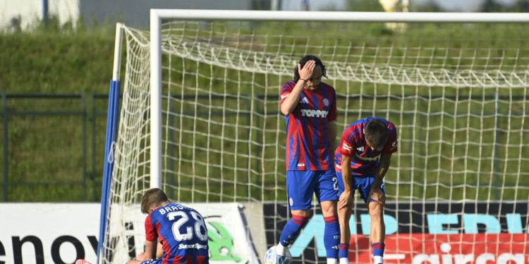 Sportske novosti – Ovo je ‘luda’ kombinacija kojom Hajduk još može do titule: Tko će na kraju biti prvak?