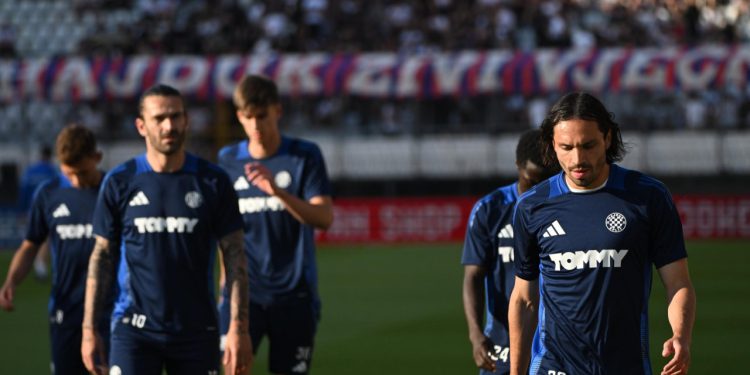 Sportske novosti – Ovo se u Splitu još nije moglo doživjeti! Novinari se pogledavali i pitali: Zar je moguće?