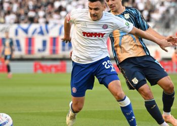 Sportske novosti – Posljednje kolo SHNL-a igrat će se tri dana! Evo kada i gdje možete gledati epski okršaj Dinama, Rijeke i Hajduka