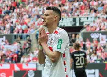 Sportske novosti – Prvo Bobanovo pojačanje igralo pod injekcijama zbog bolova, ali spreman je za ključni okršaj