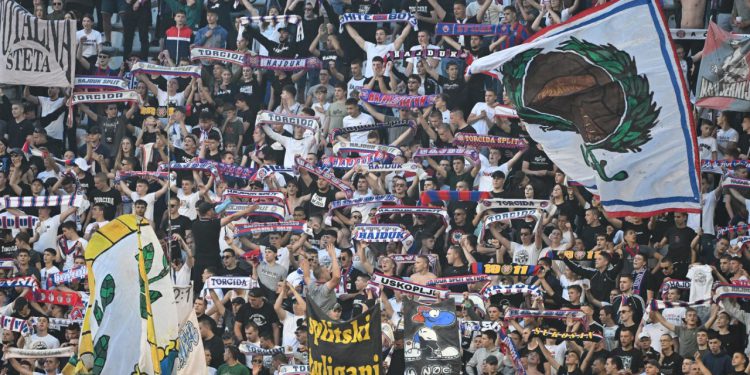 Sportske novosti – Rekordna glednost lige 10, u zadnjem kolu preći će brojku od milijun ljudi na stadionima!