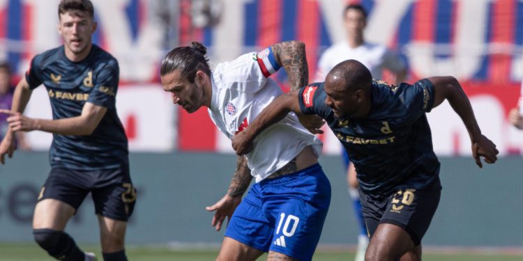 Sportske novosti – Rijeka najbolja u derbijima, Dinamo u ‘malim’ utakmicama. Iako je samo jednog suparnika pobijedio sva četiri puta