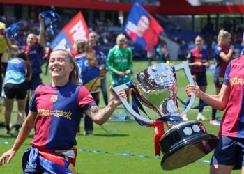 Sportske novosti – Sad je sve spremno za finale: Policija pronašla ukradeni trofej Lige prvakinja, identificirano čak 13 lopova