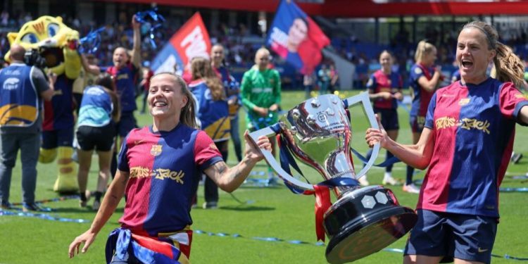 Sportske novosti – Sad je sve spremno za finale: Policija pronašla ukradeni trofej Lige prvakinja, identificirano čak 13 lopova