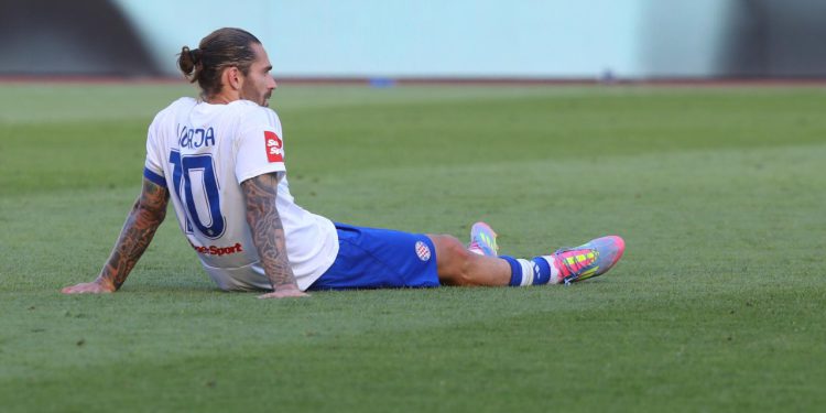 Sportske novosti – Slika koja zaista govori više od tisuću riječi: Livaja je ostao sam, ovo je pet igrača od kojih je očekivao puno više