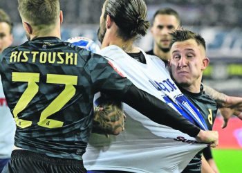 Sportske novosti – U zadnje tri sezone Hajduk je u derbijima uspješniji! I osvaja jednako bodova na Maksimiru i na Poljudu