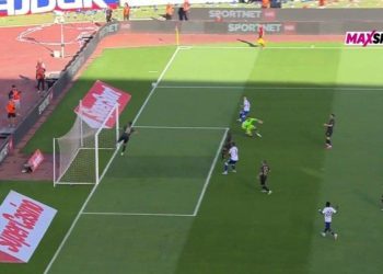 Sportske novosti – VIDEO: Ovaj potez možda će odlučiti naslov prvaka! Nevistić je bio svladan, a onda je uletio Dinamov spasitelj