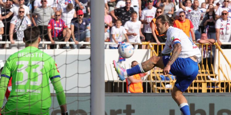 Sportske novosti – VIDEO: Tri poteza o kojima će se pričati danima! Najveći gaf i jedan od najljepših golova odlučuju prvenstvo