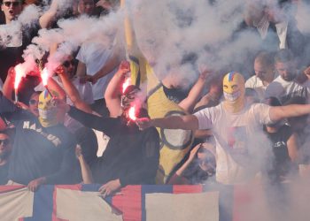 Sportske novosti – Završna bilanca za divljanje: Hajduku kazna veća nego što je godišnja plaća velike većine igrača!