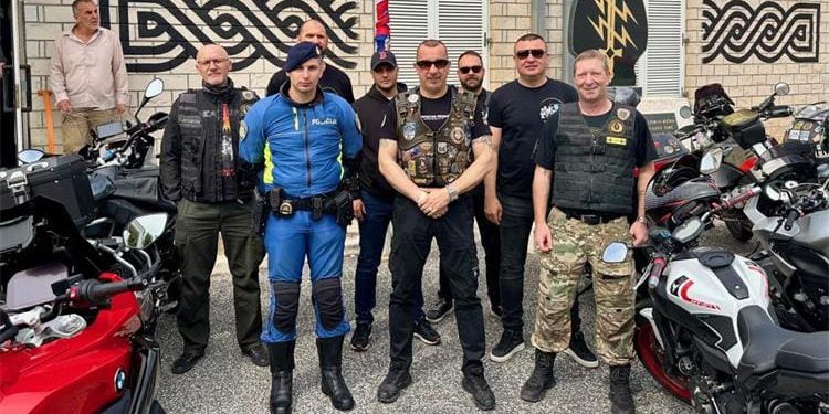 Srce humanosti: Policajci, vatrogasci i motociklisti udružili snage i spasili živote